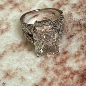 Radiant cut lab diamond ring